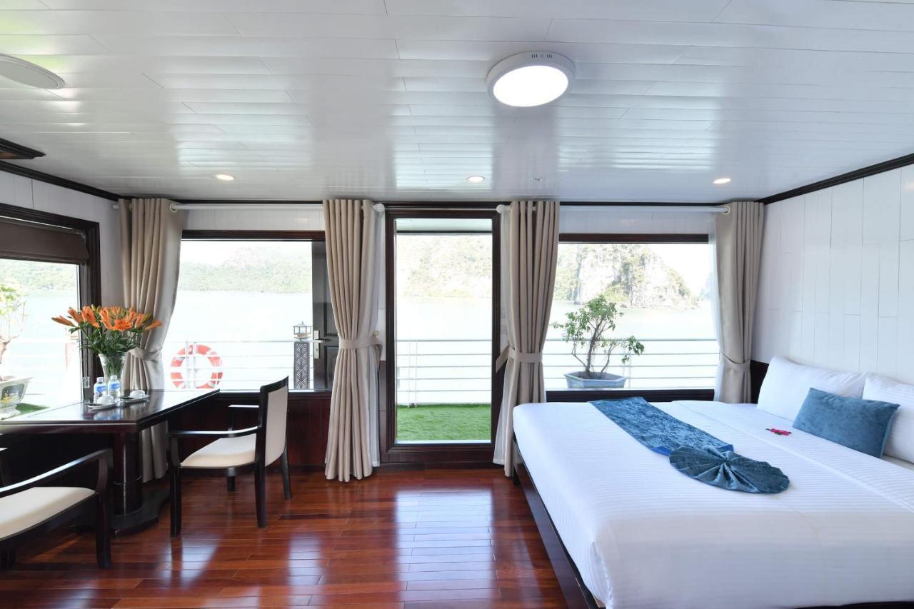 Hotel Halong Sapphire Cruise Nan Giang Exteriér fotografie